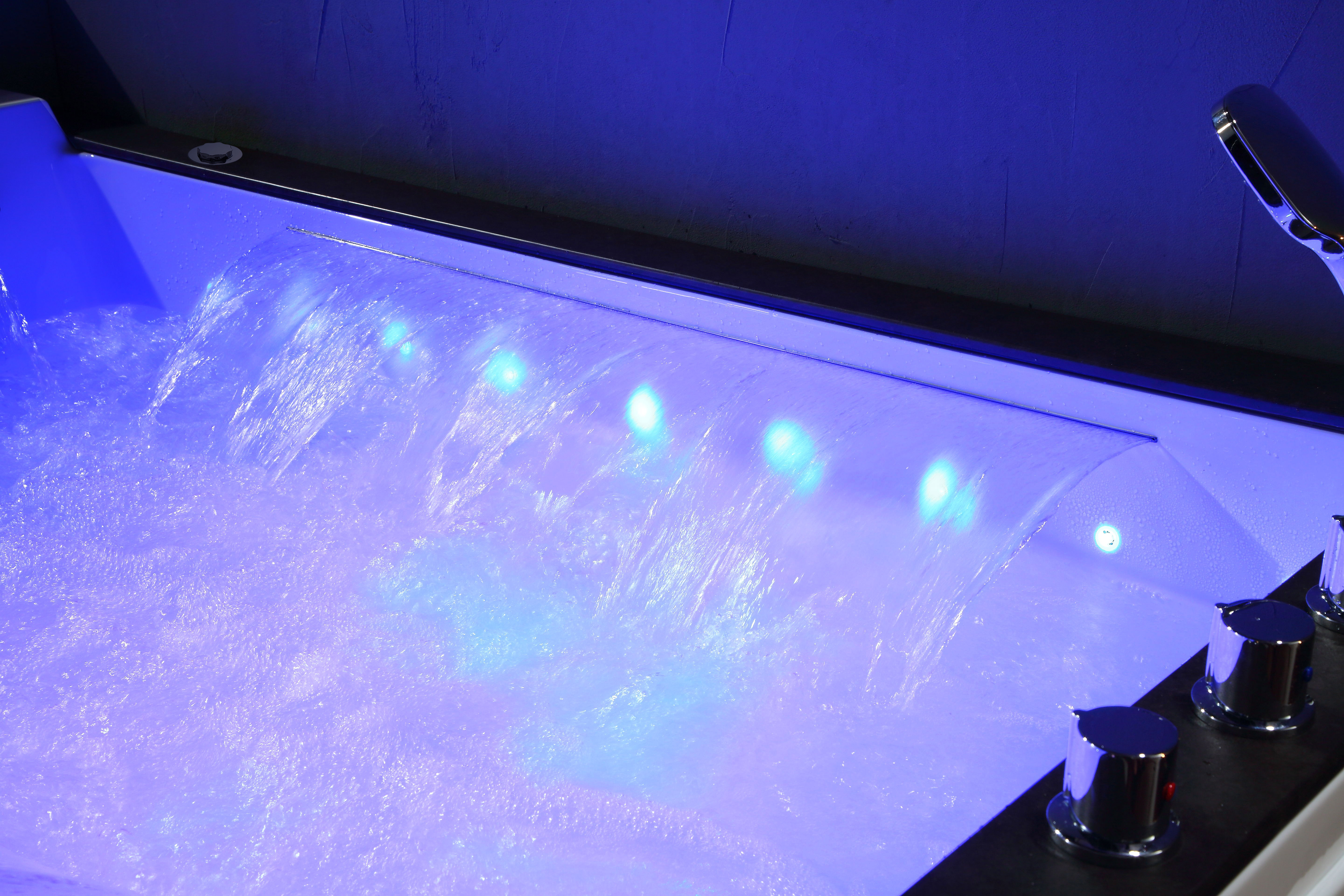 Whirlpool Badewanne Meridien